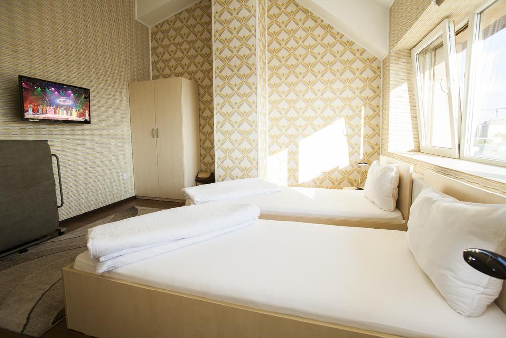 Hotel La Gil Bukurešť Exteriér fotografie