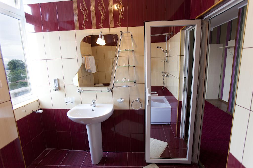 Hotel La Gil Bukurešť Pokoj fotografie