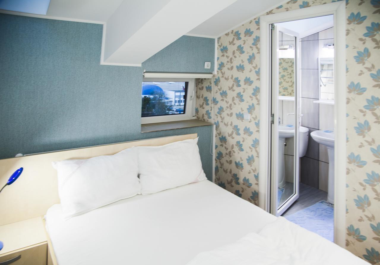 Hotel La Gil Bukurešť Exteriér fotografie